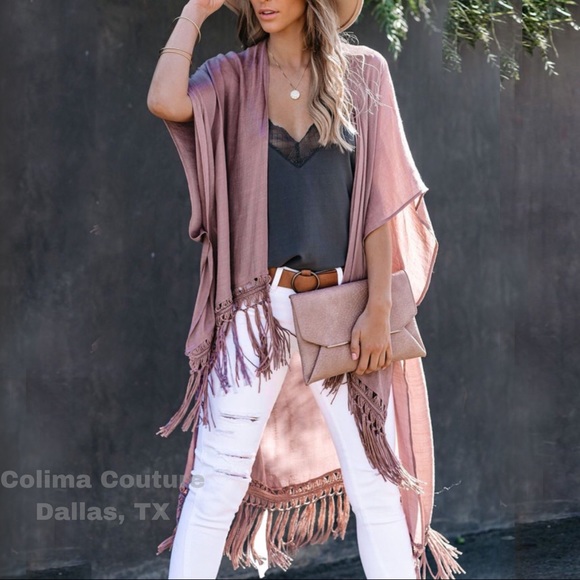 Catching flights macrame kimono - Picture 2 of 4